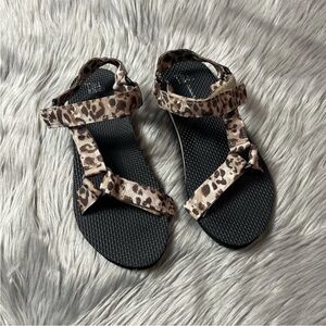 Time And Tru Black Leopard Print Sandals Women’s Size 8